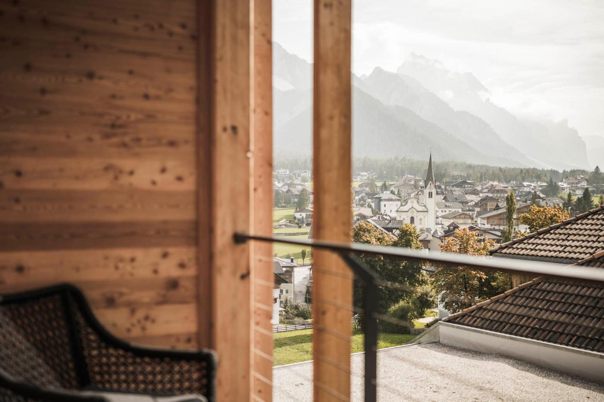 Excelsior Dolomites Life Resort Сан-Віджиліо-ді-Мареббе Екстер'єр фото