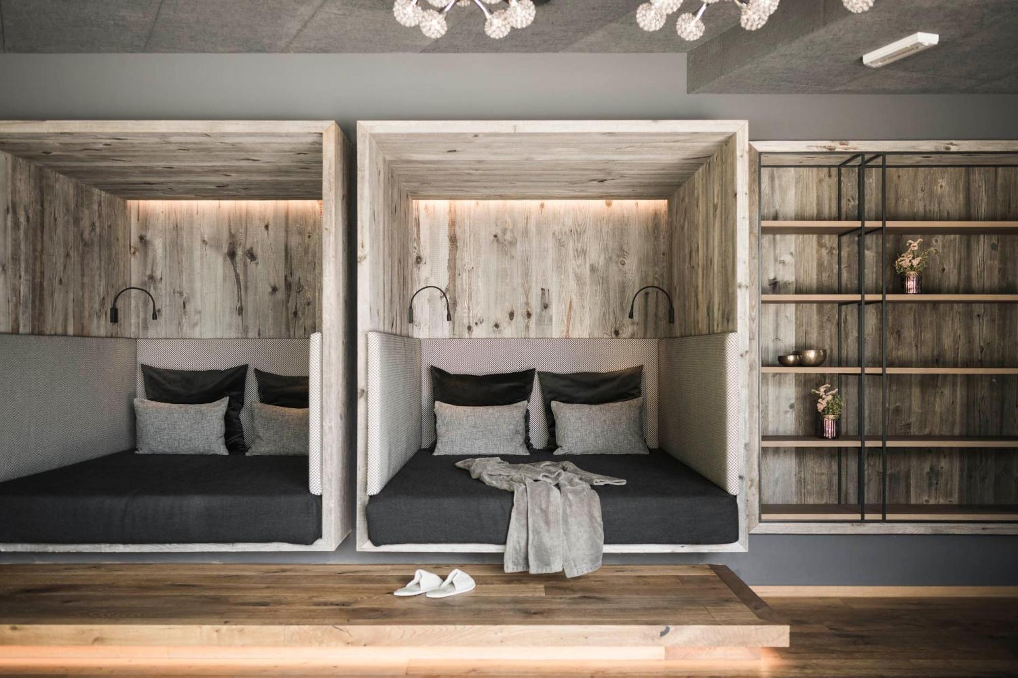 Excelsior Dolomites Life Resort Сан-Віджиліо-ді-Мареббе Екстер'єр фото