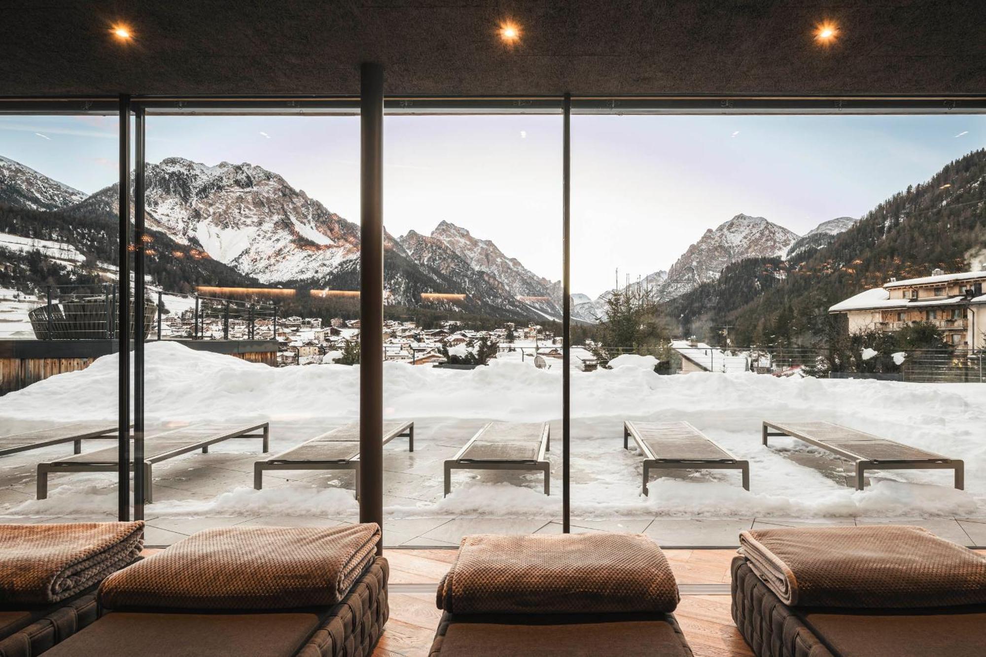 Excelsior Dolomites Life Resort Сан-Віджиліо-ді-Мареббе Екстер'єр фото