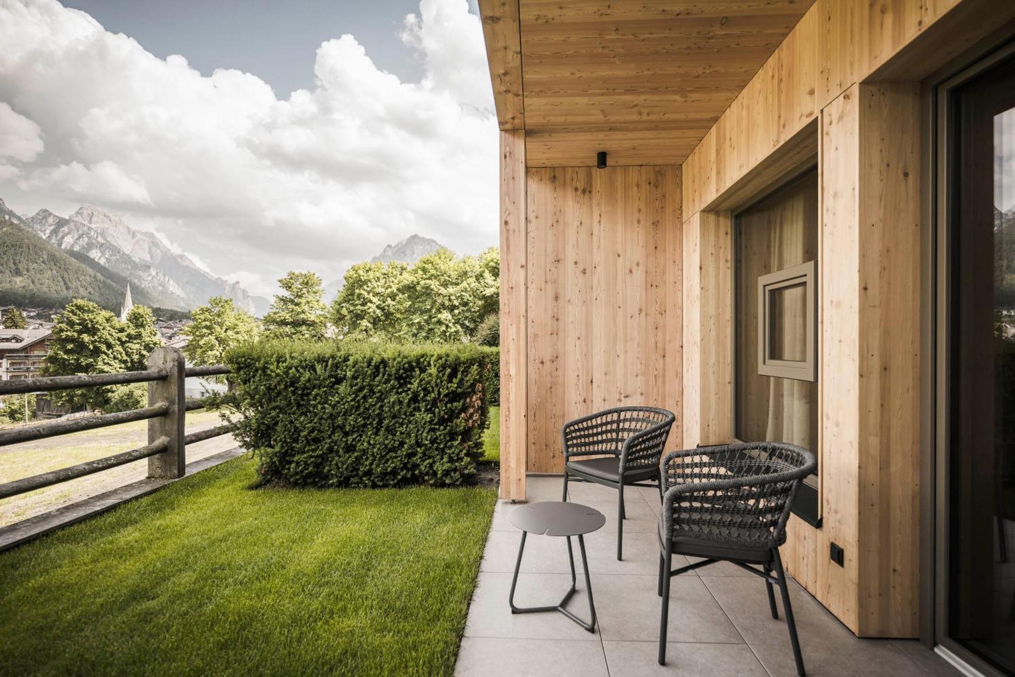 Excelsior Dolomites Life Resort Сан-Віджиліо-ді-Мареббе Екстер'єр фото