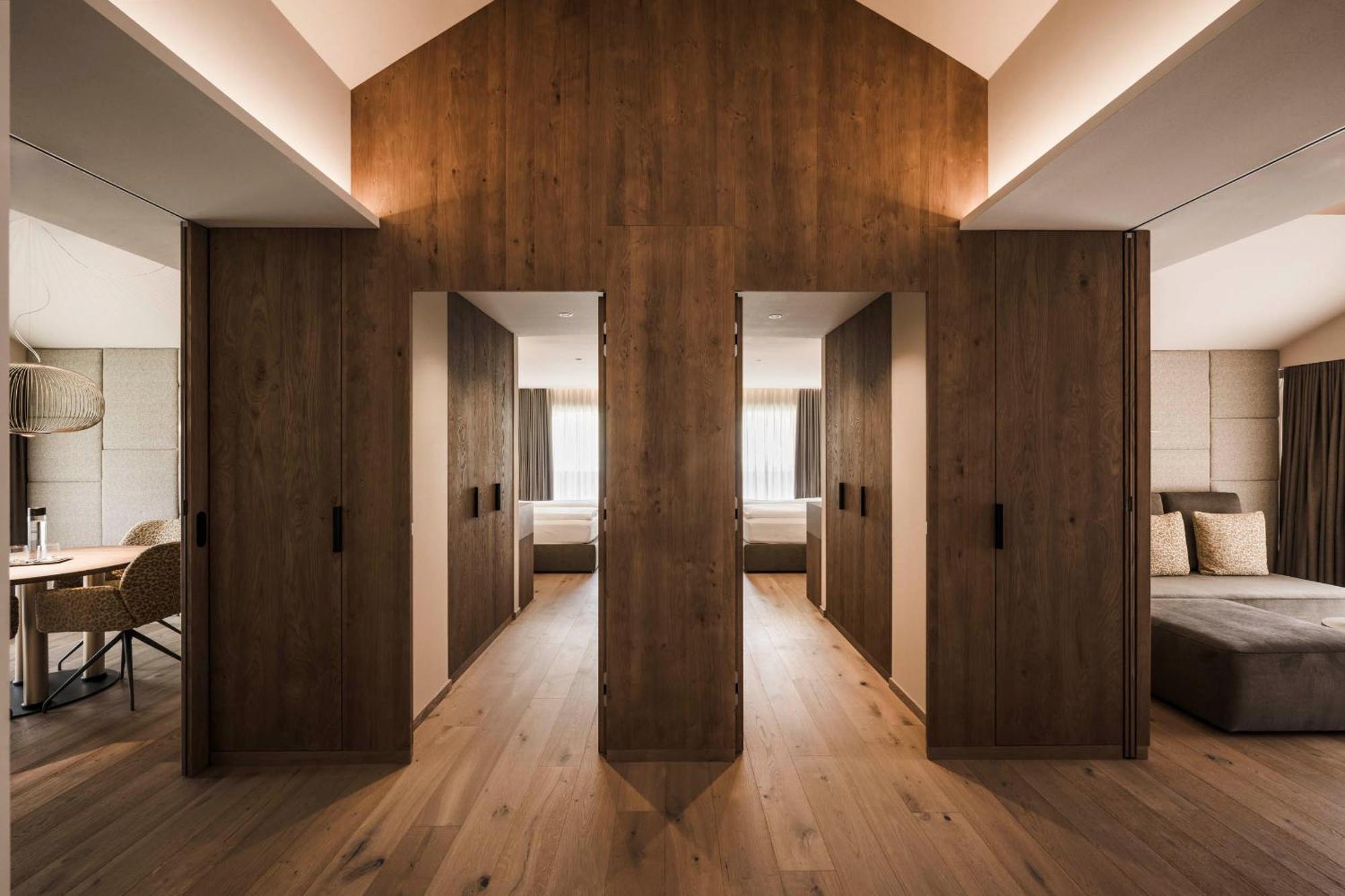 Excelsior Dolomites Life Resort Сан-Віджиліо-ді-Мареббе Екстер'єр фото